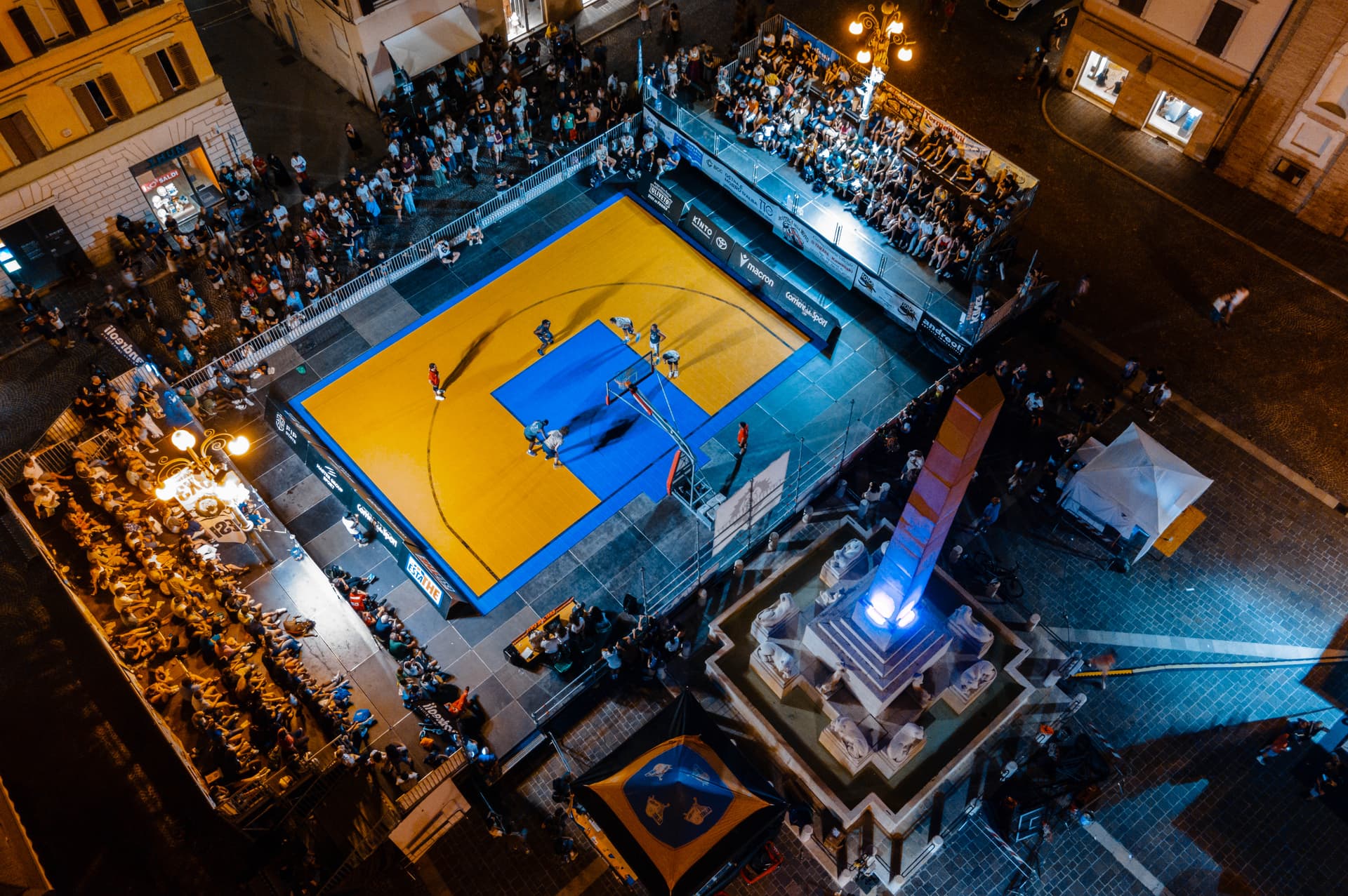 Ci vediamo in piazza!