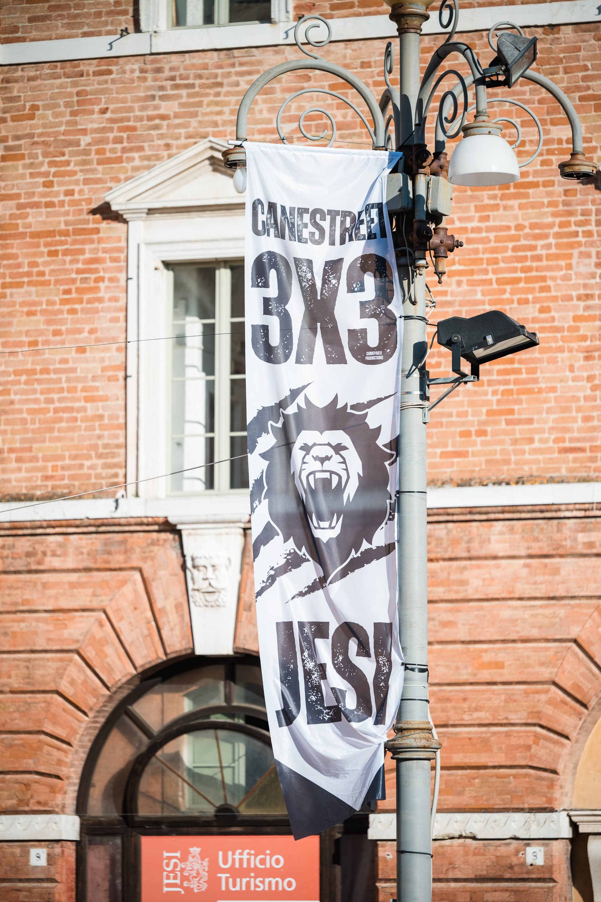 Abbiamo cambiato logo!